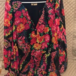 Show Me Your Mumu top