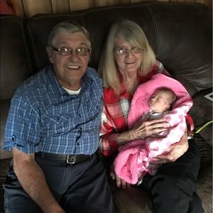 Meet your Posher, Connie