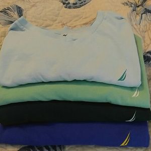 4 gently worn men's medium Nautica tees