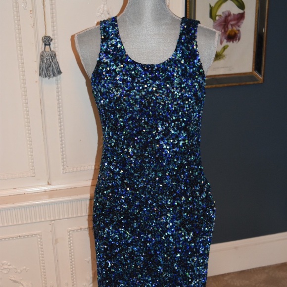 Parker sequin dress - Picture 2 of 4