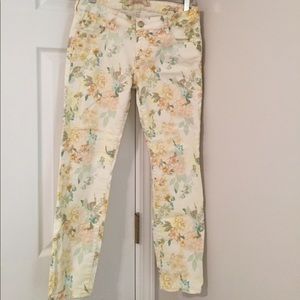 *SALE!* Zara floral pants