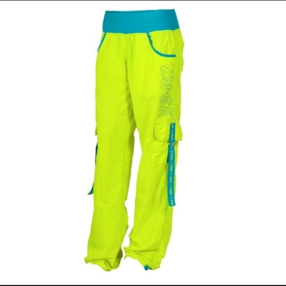 NWOT ZUMBA CARGO PANTS!!!! ✨