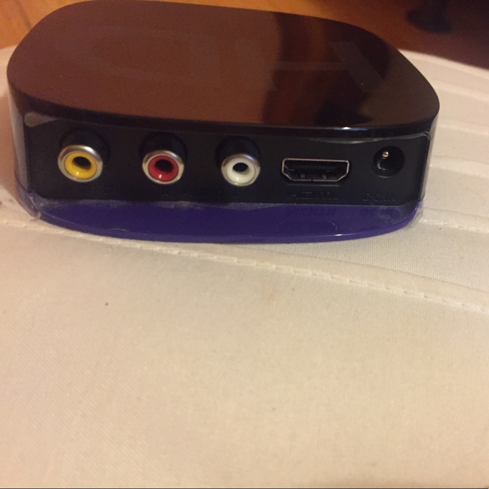 HD Roku - Picture 3 of 3