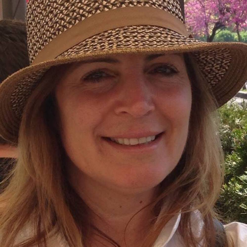 Meet your Posher, Julia