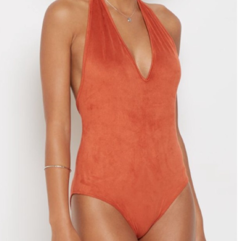 🆕Burnt Orange Faux Suede Bodysuit (xs)