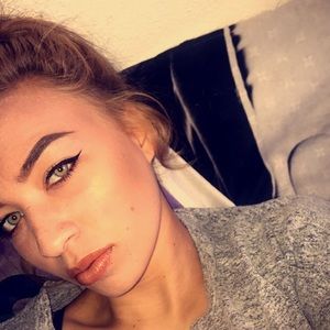 Meet your Posher, Allizah