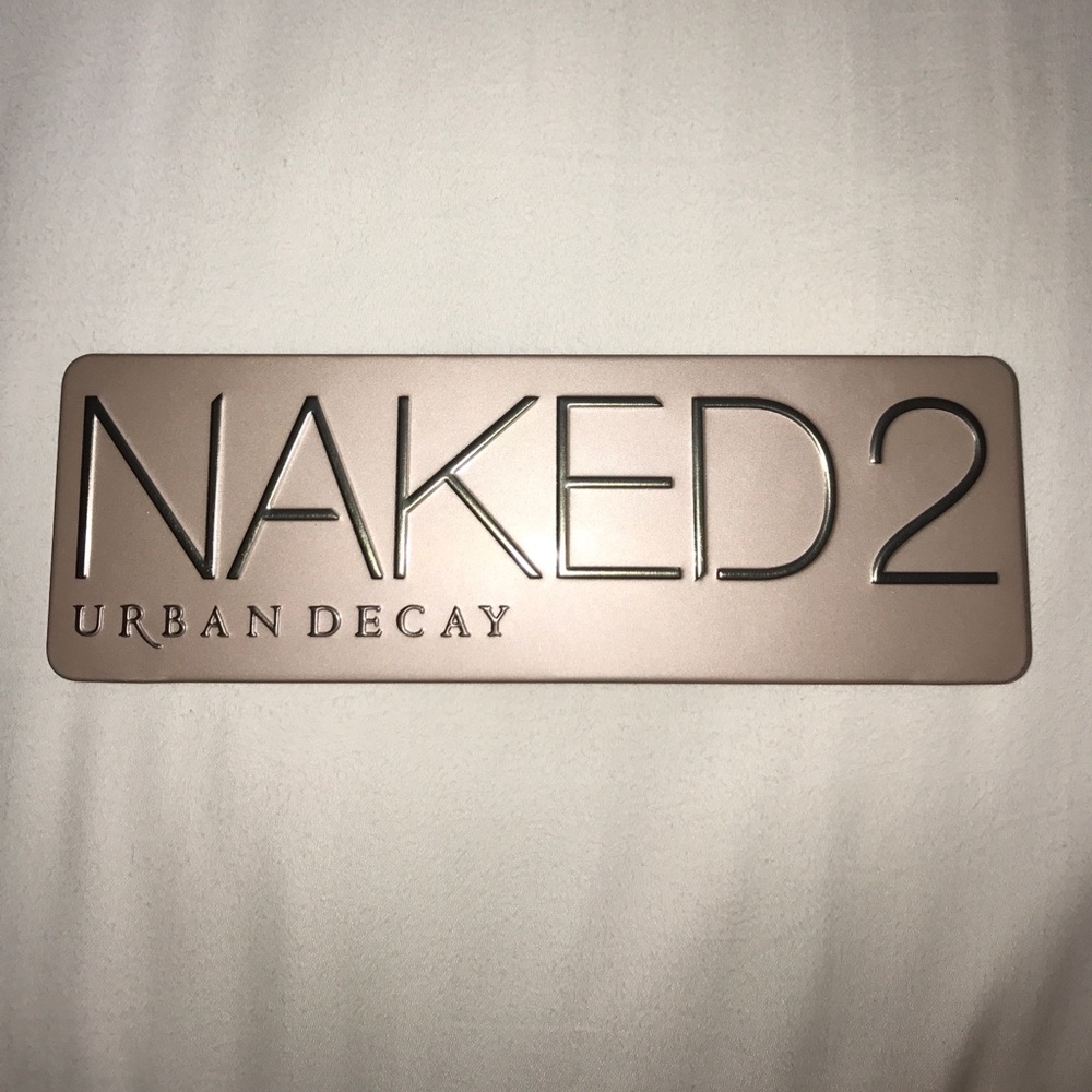 GENTLY USED URBAN DECAY NAKED 2 PALETTE