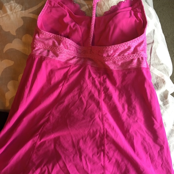 Zella exercise top NEVER WORN - Picture 3 of 3