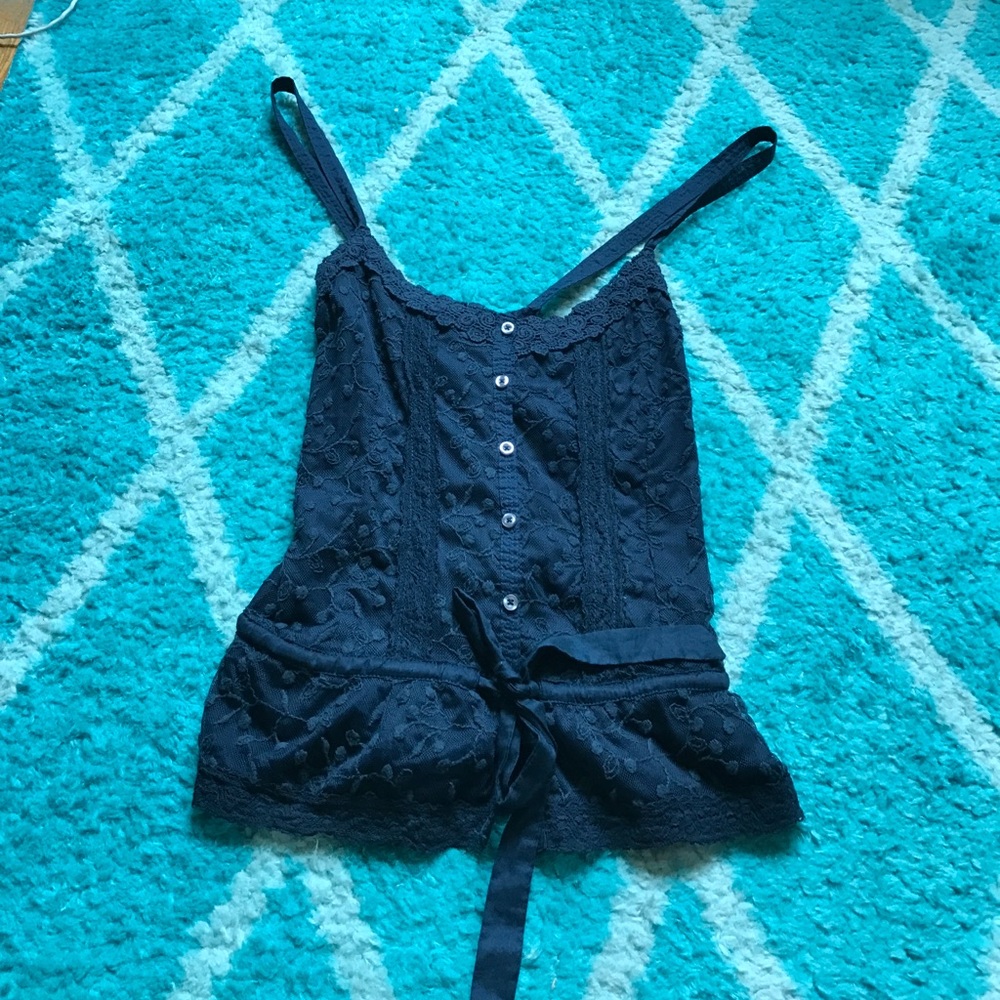 Pretty lace flora shirt