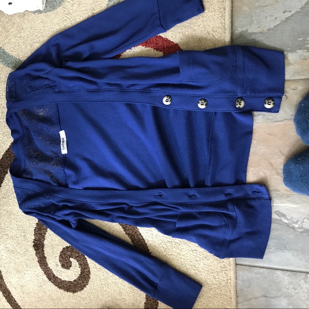 blouse