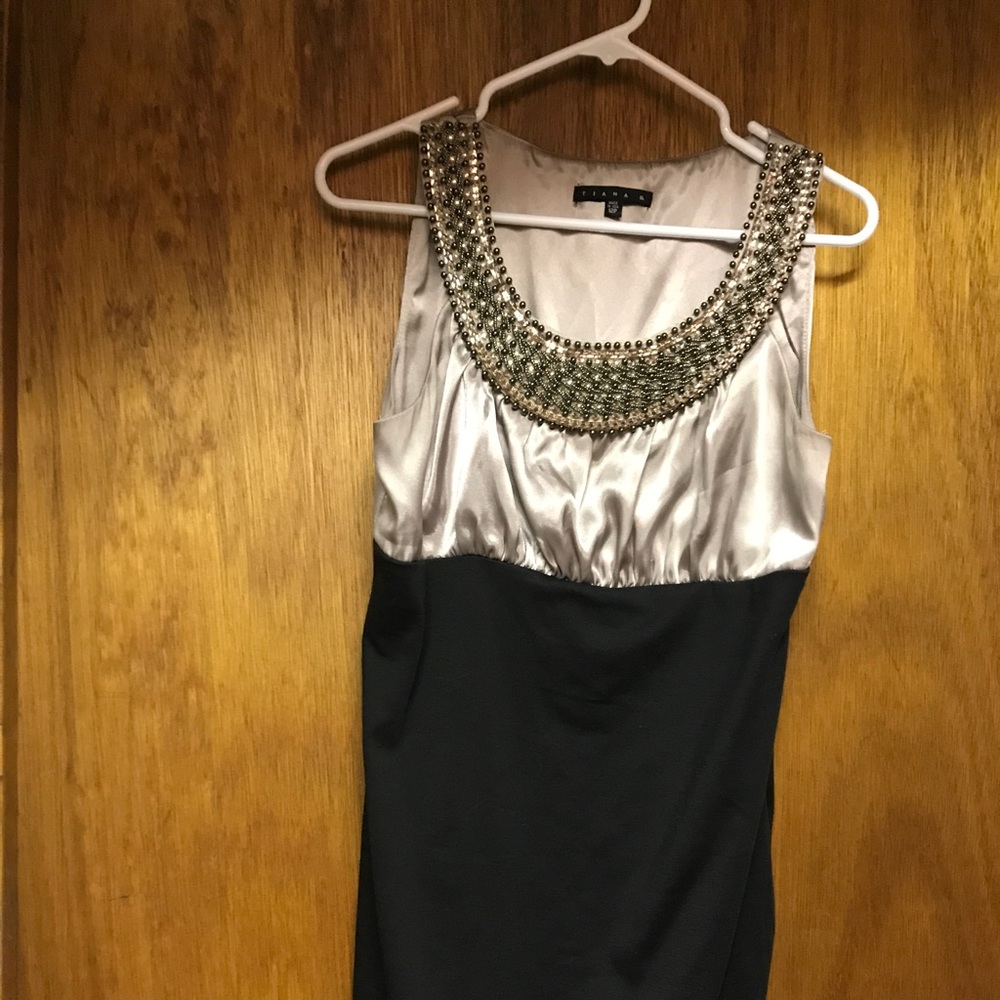 Short formal dress