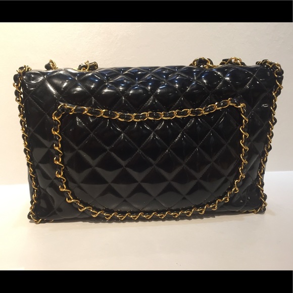 🚫SOLD🚫Authentic Vintage Chanel black chain bag - Picture 2 of 6