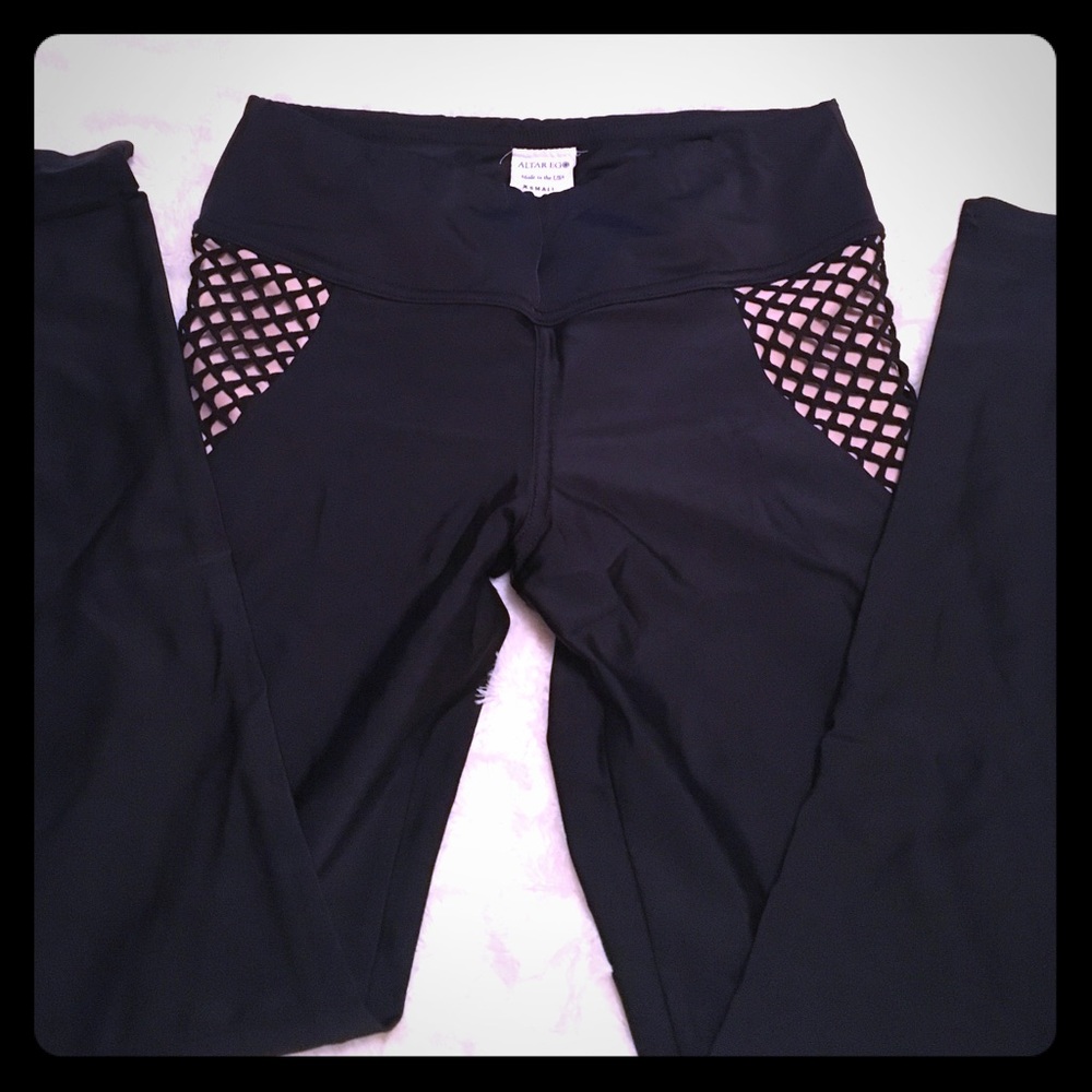 Alter Ego black legging with mesh detail