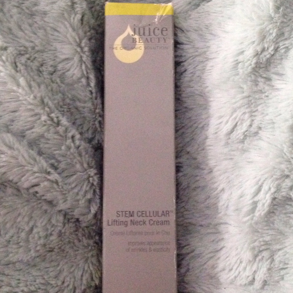 Juice Beauty stem cell lifting cream
