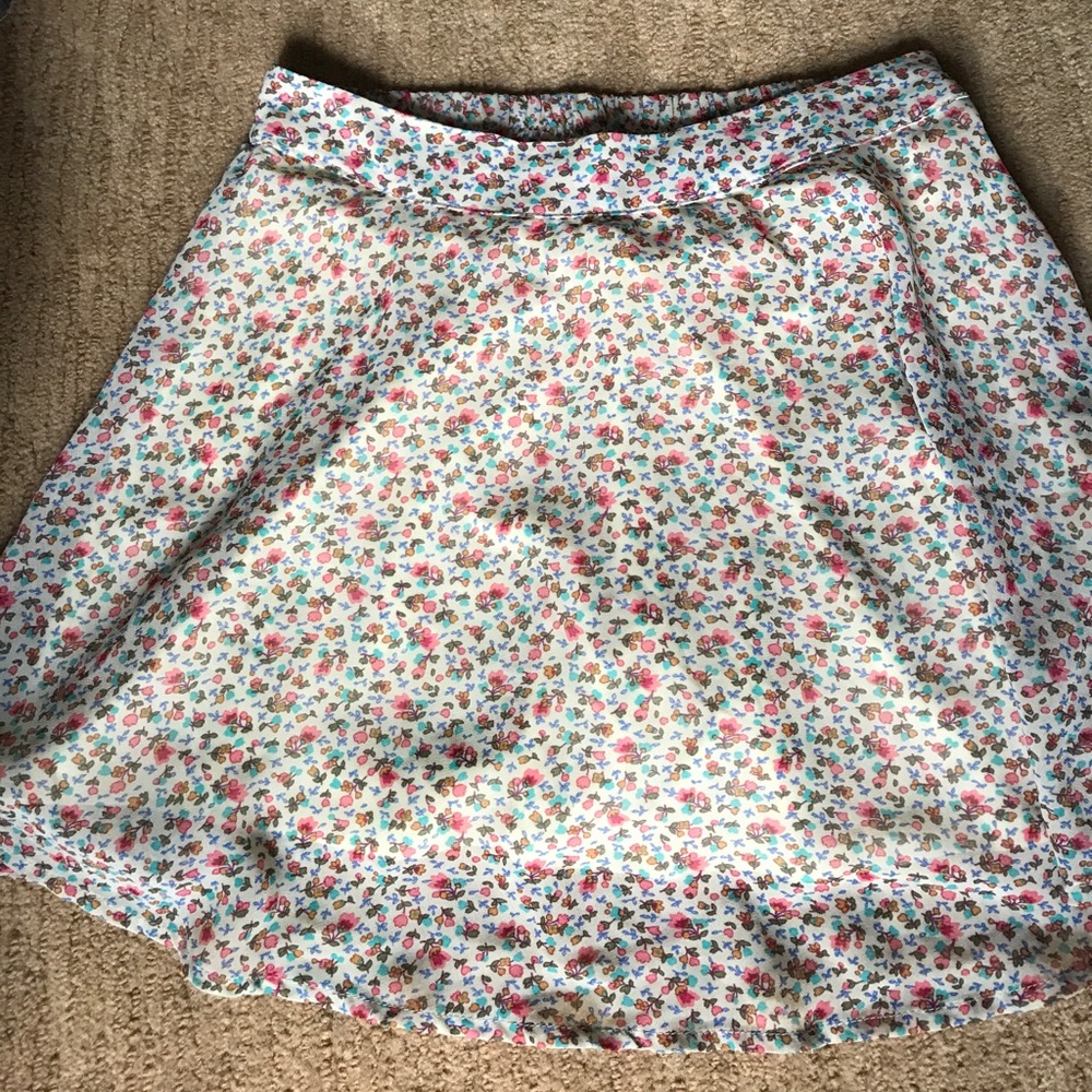 High waisted skirt