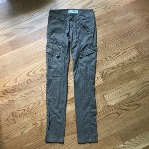 JOLT SKINNY FIT PANTS!!!