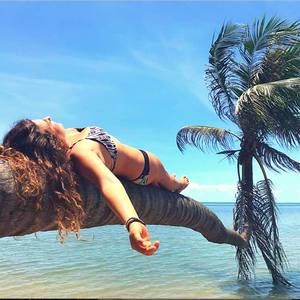 Meet your Posher, Samantha