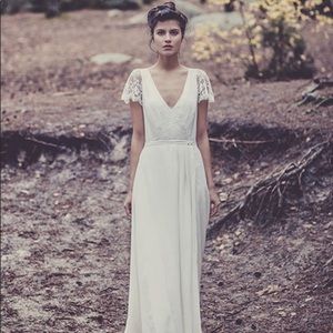 Wedding Dresses Laura