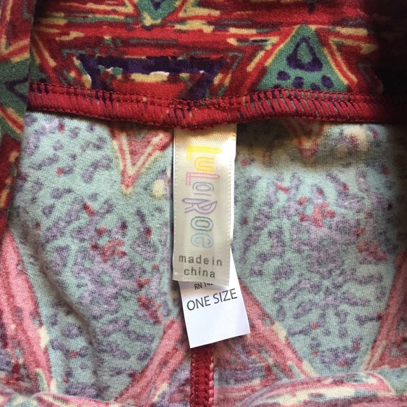 Lularoe OS Triangle and Cheetah Leggings - Picture 3 of 4