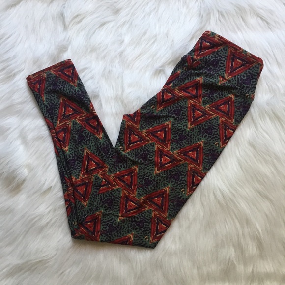 Lularoe OS Triangle and Cheetah Leggings - Picture 4 of 4