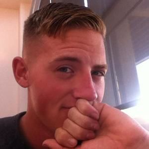 Meet your Posher, Blake