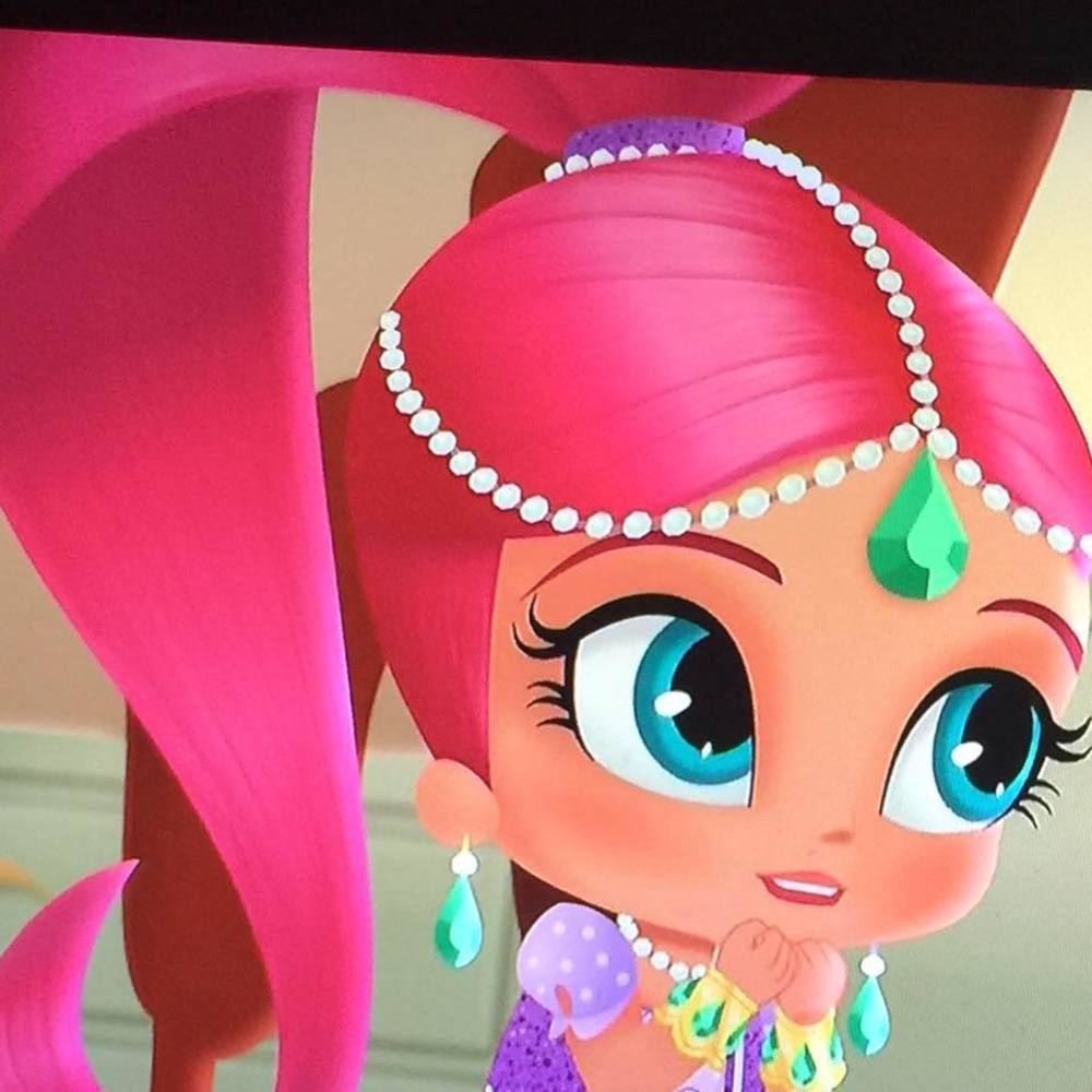 Meet your Posher, Julieta