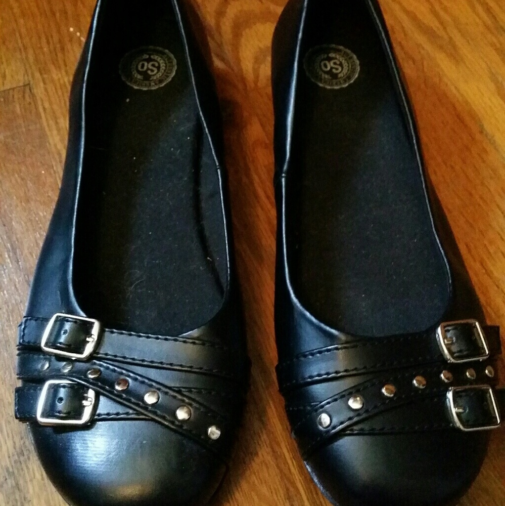 Black flats