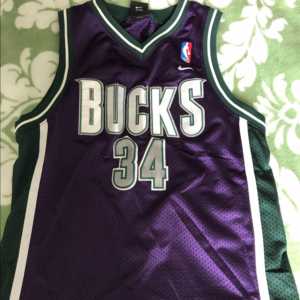 Bucks jersey