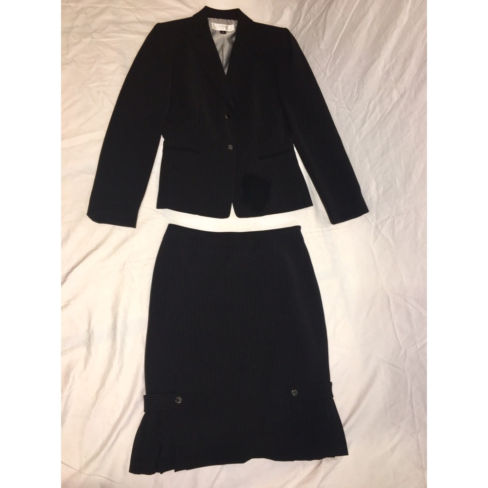 Tahari Black Pin-Striped Suit - Size 6