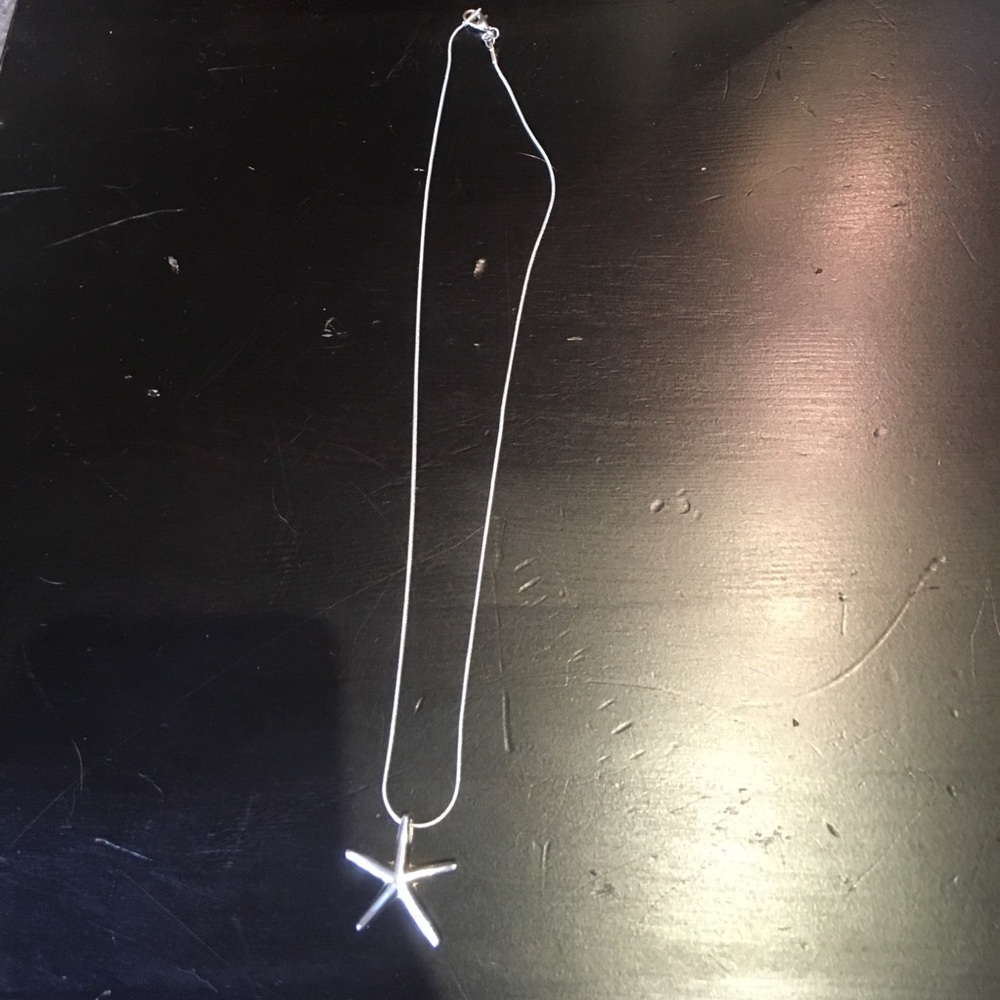 Starfish necklace