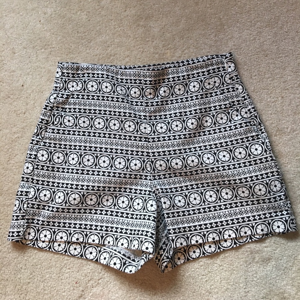 High waisted GAP shorts, never worn