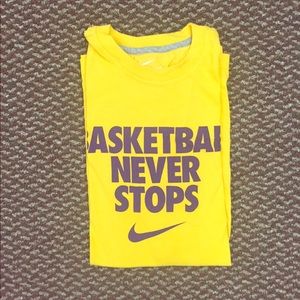 Nike "Basketball Never Stops" Tee LRG