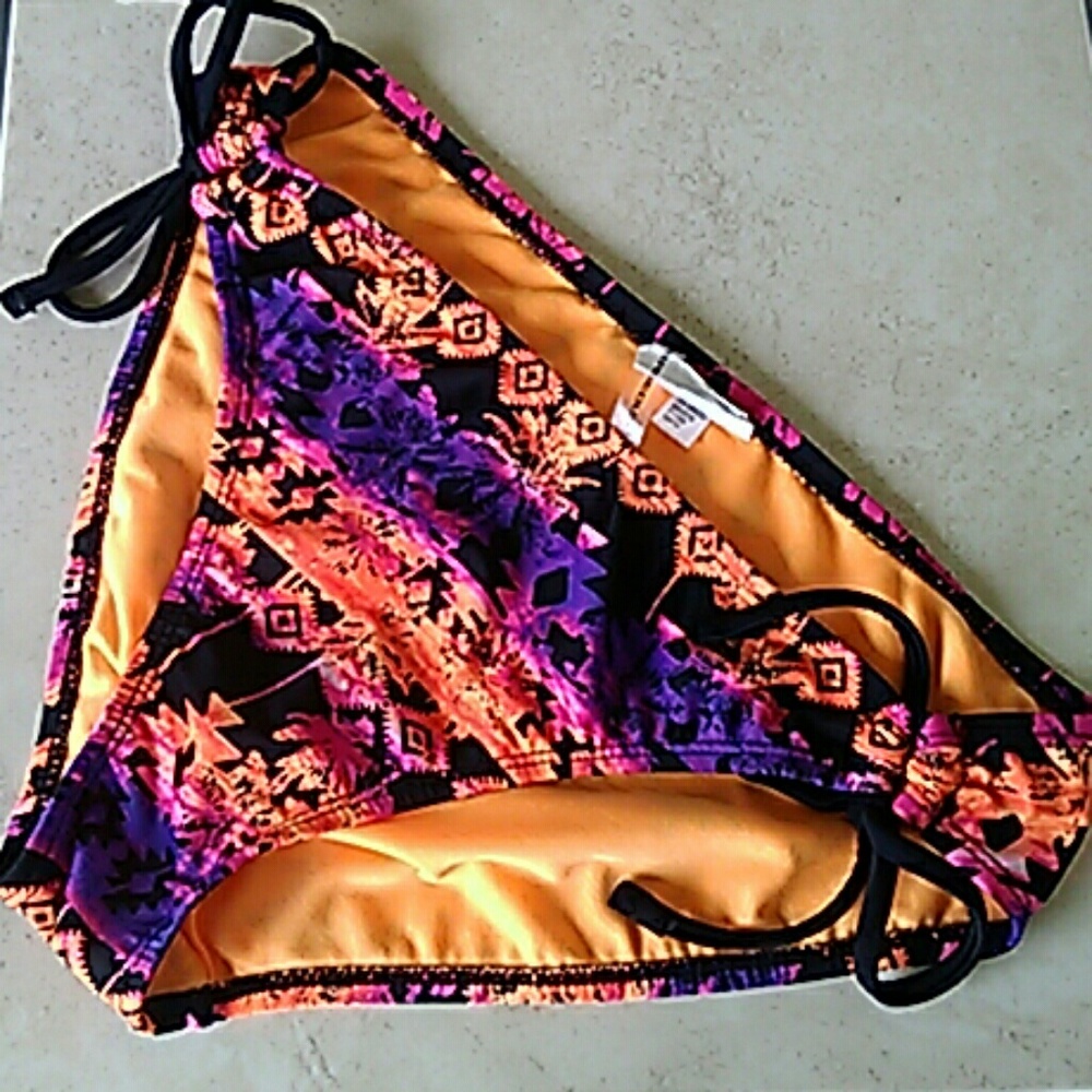 o'rageous Swimsuit bottom size M