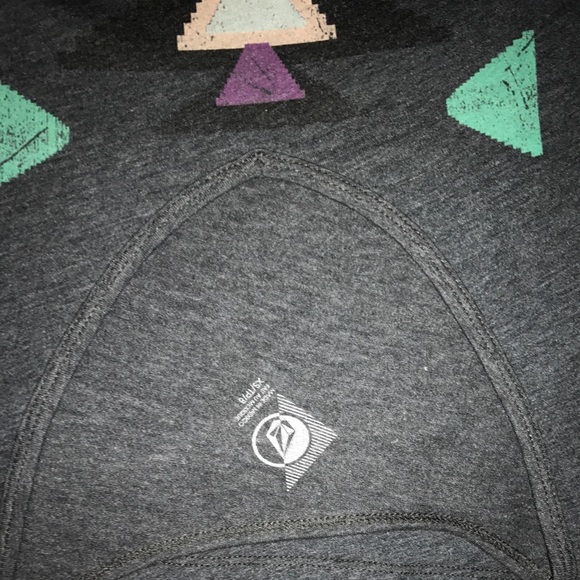 Shirt - Picture 3 of 5