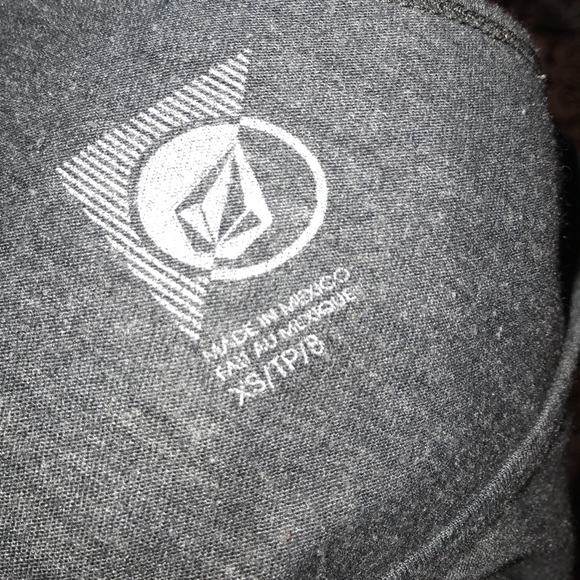 Shirt - Picture 5 of 5