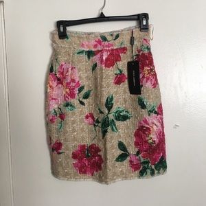 Brand new Dolce & Gabbana tweed pencil skirt