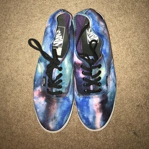 Galaxy vans women's 9