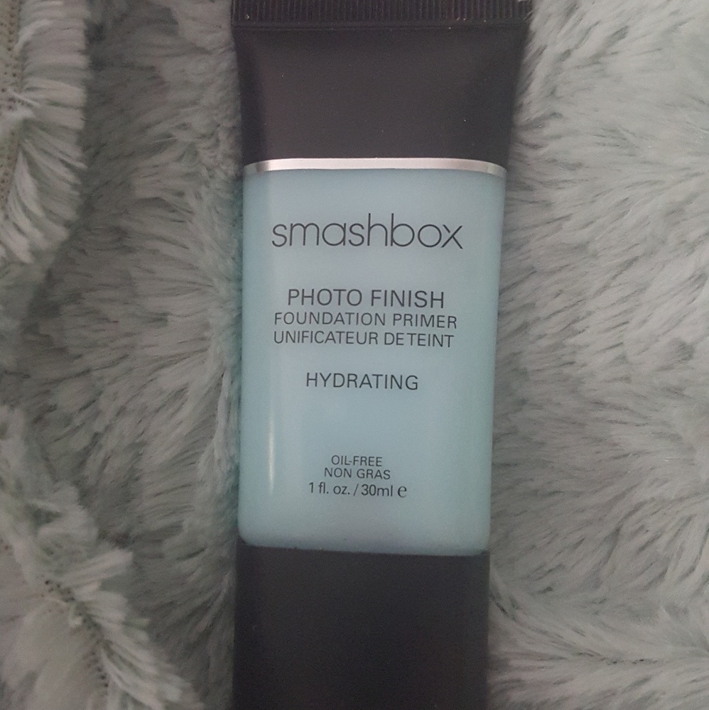 Smadhbox photo finish hydrating primer