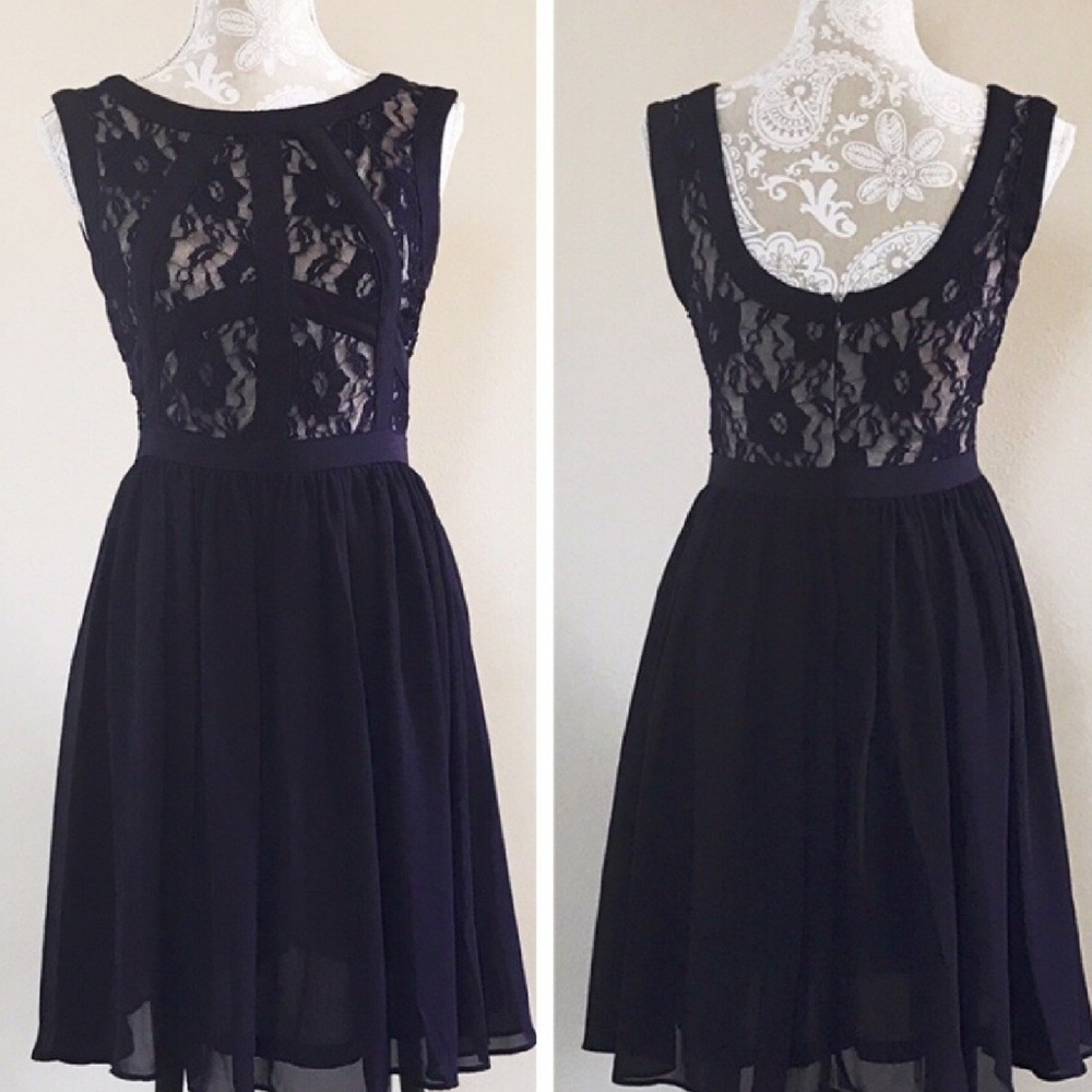 | B e i g e | Lace & Chiffon Midi Dress