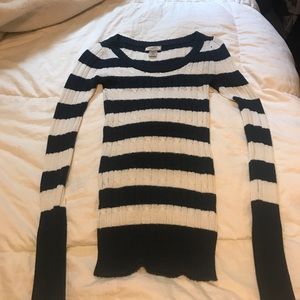 Long sleeve navy and white Arizona sweater