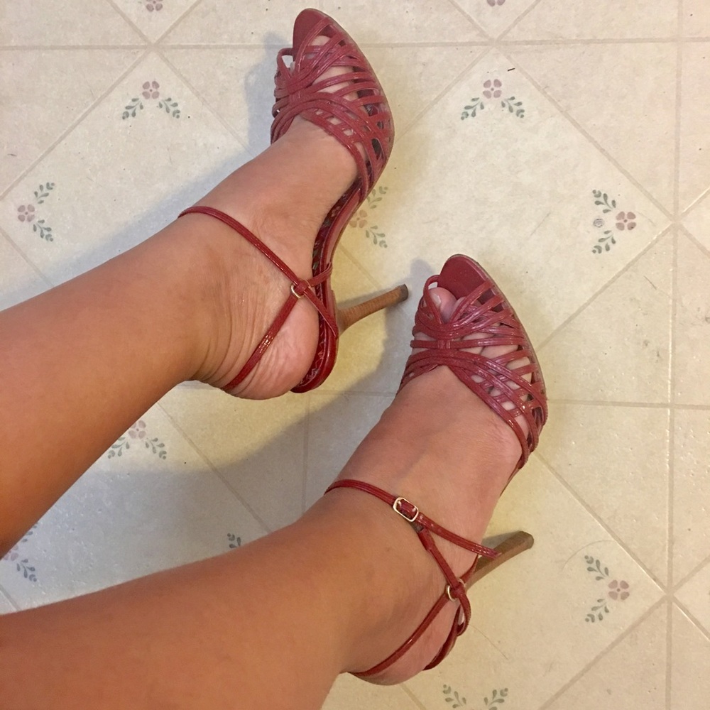 Adlo heels