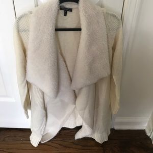 Off white cardigan with fur collar!