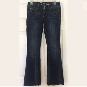 American Eagle Artist Cut Jeans Size 2