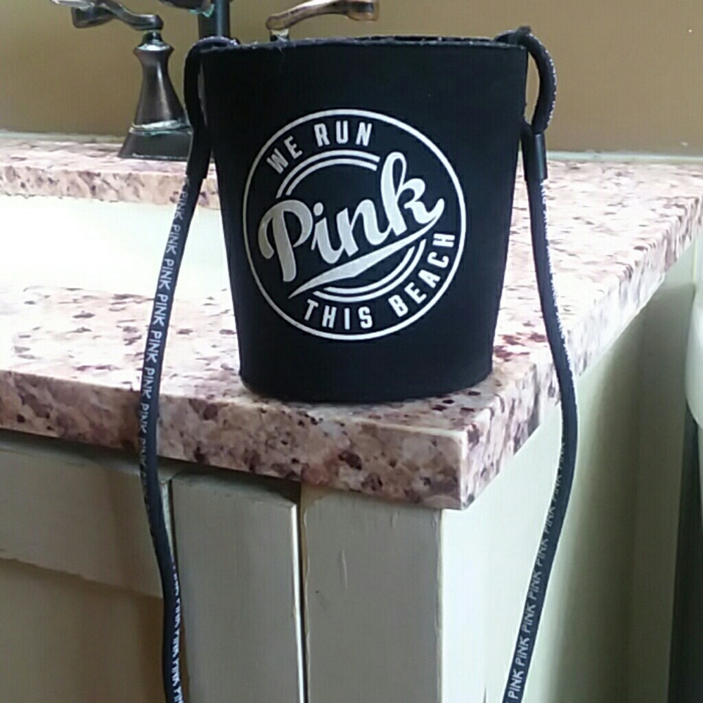 pink bottle holder