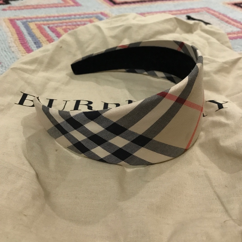 Authentic Burberry Thick Headband / never worn