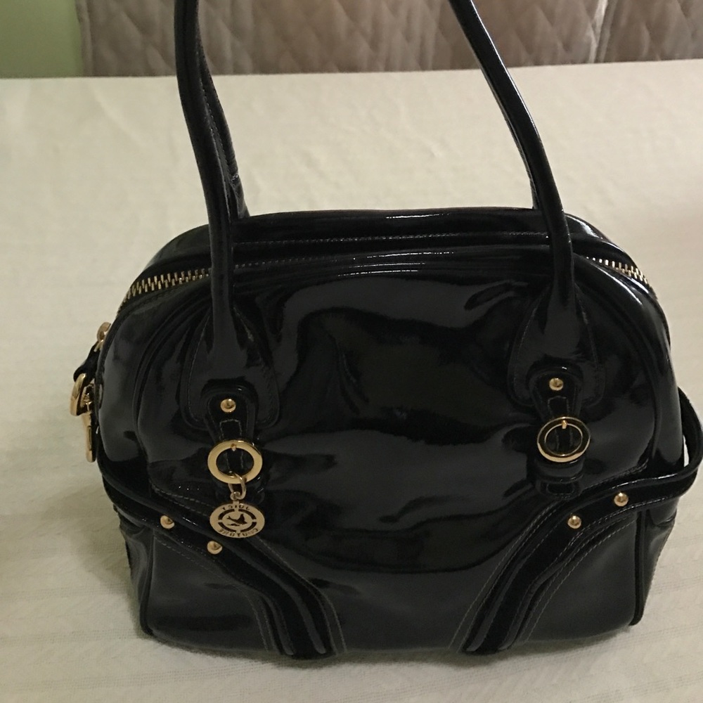 Juicy couture black purse. ONLY USED ONCE.