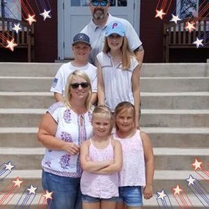 Meet your Posher, Alison