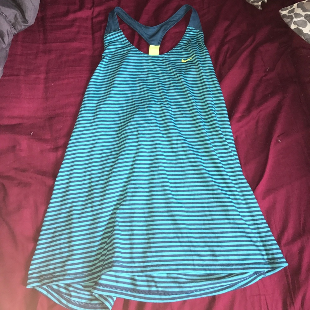 Nike sports tank top