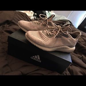 women's adidas alphabounce