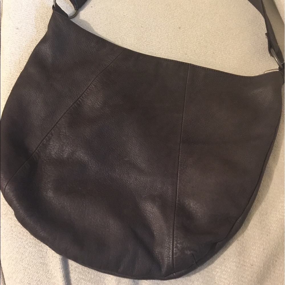 Leather bag